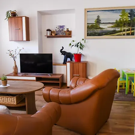 Pod Svetem-rodinny Dum Holiday home *
