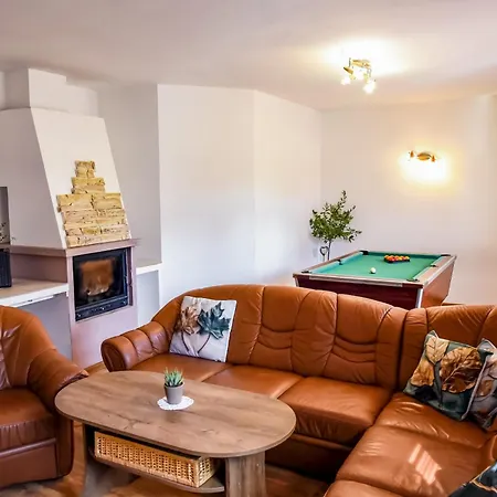 Holiday home Pod Svetem-rodinny Dum *