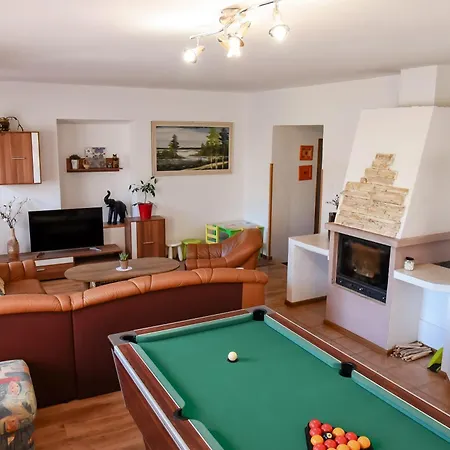 Holiday home Pod Svetem-rodinny Dum *